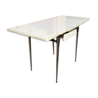 Table formica