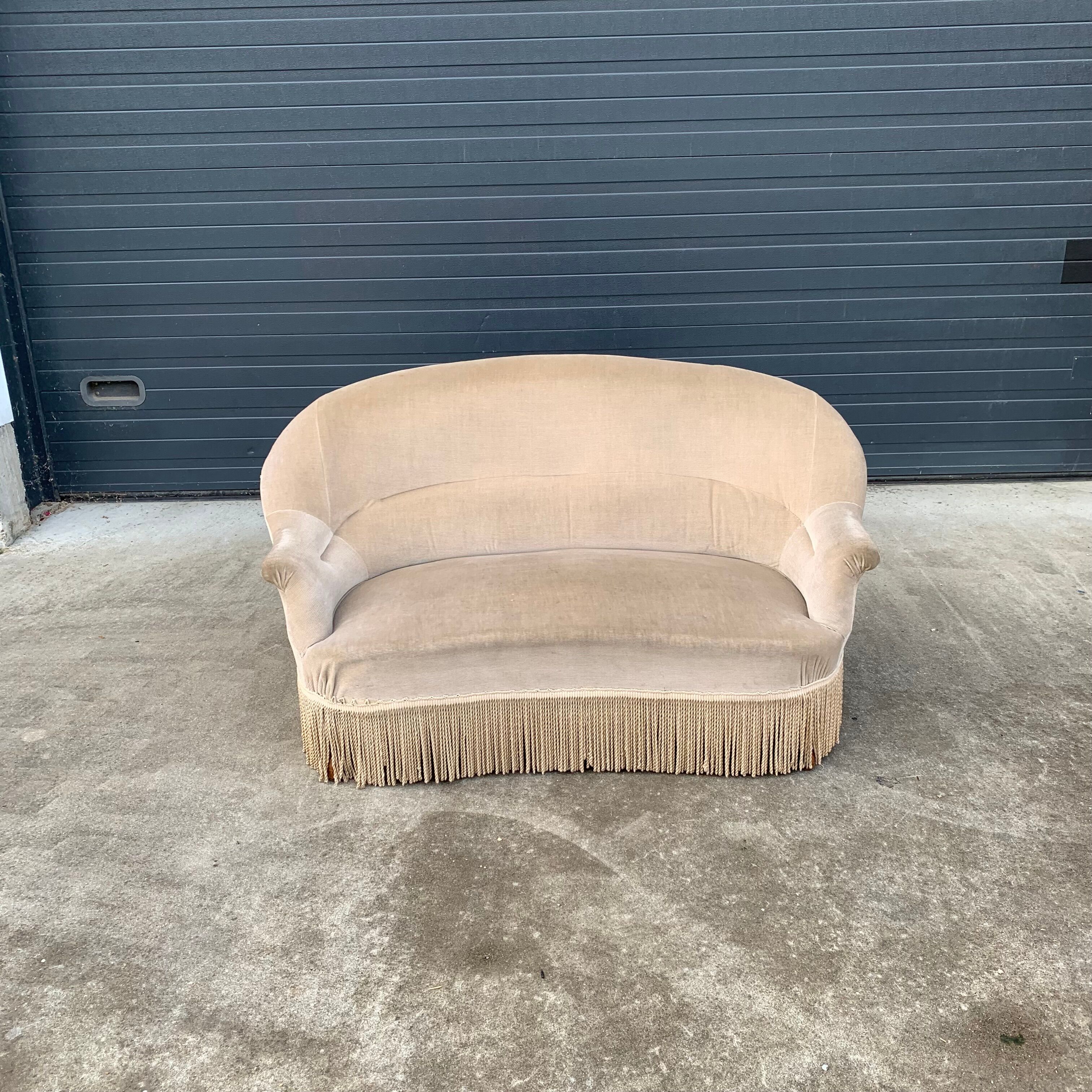 Toad sofa Napoleon III