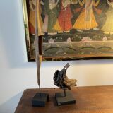 Set of 2 wooden sculptures on base