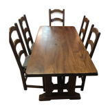 Dining room table