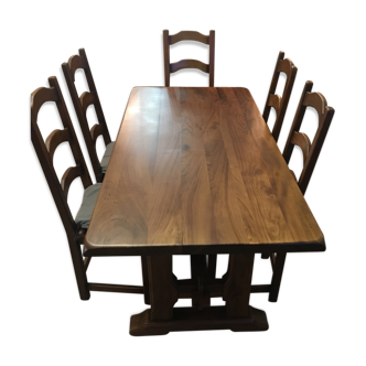 Dining room table