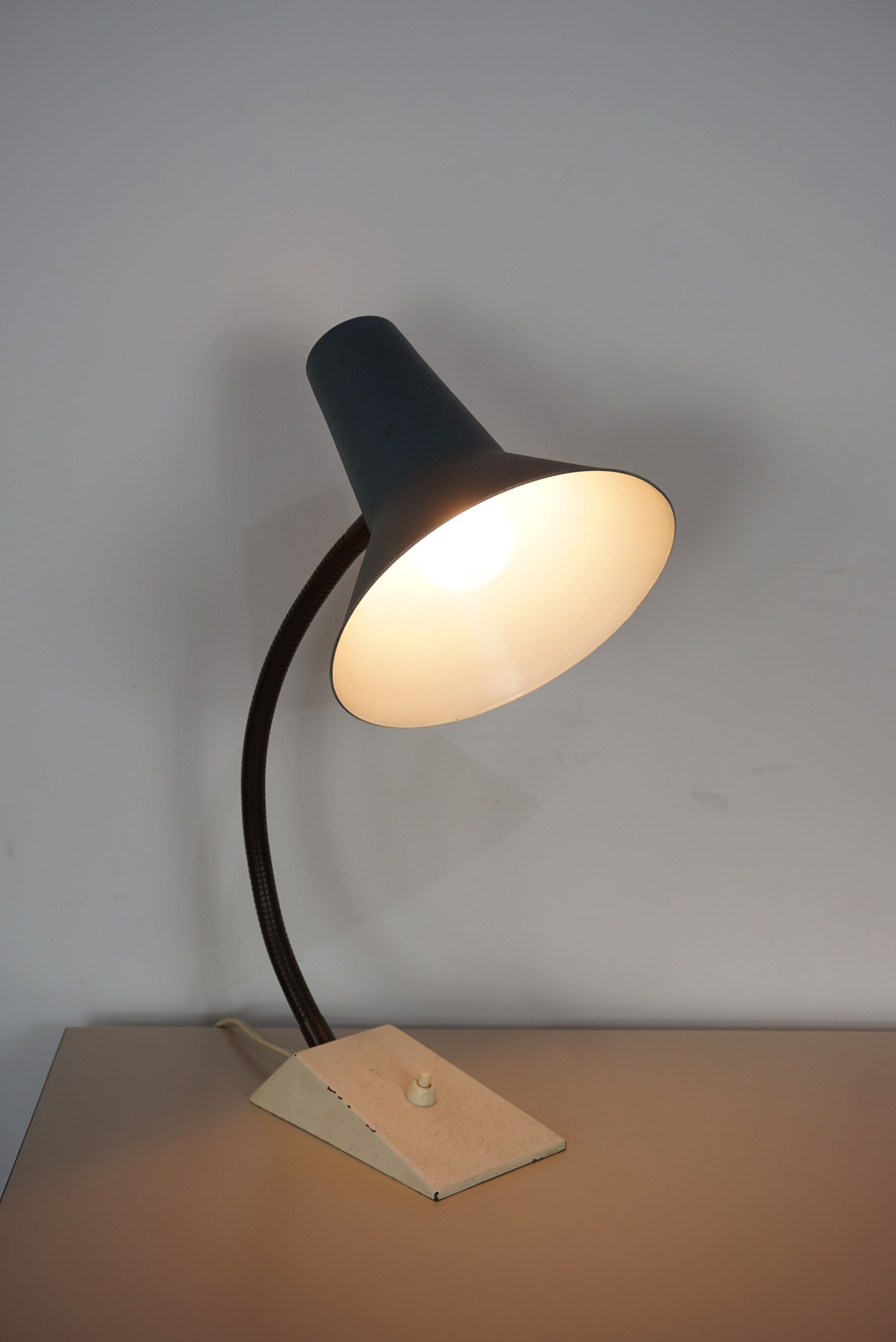50s articulated lamp in metal