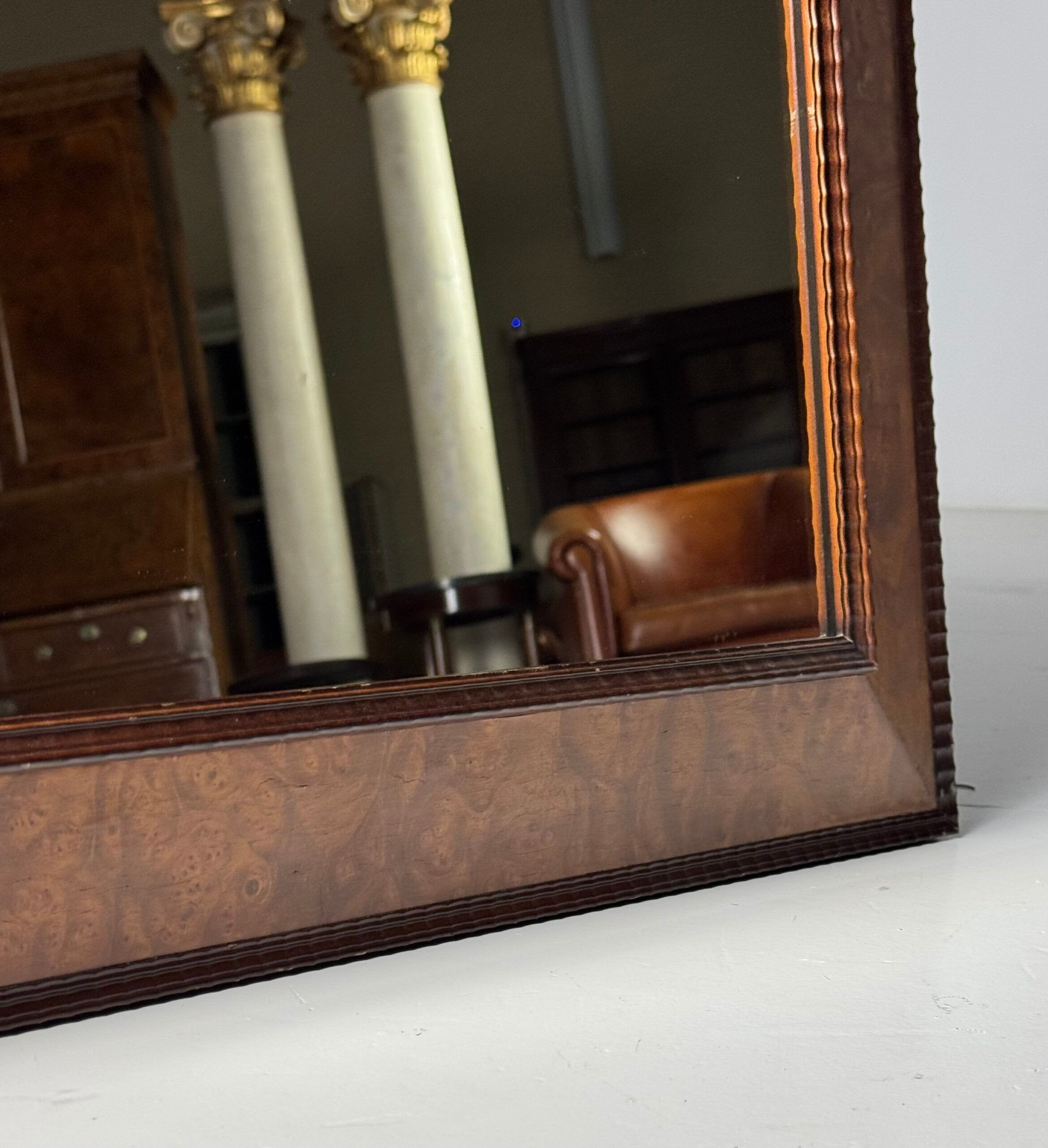 Vintage mirror with ribbed frame