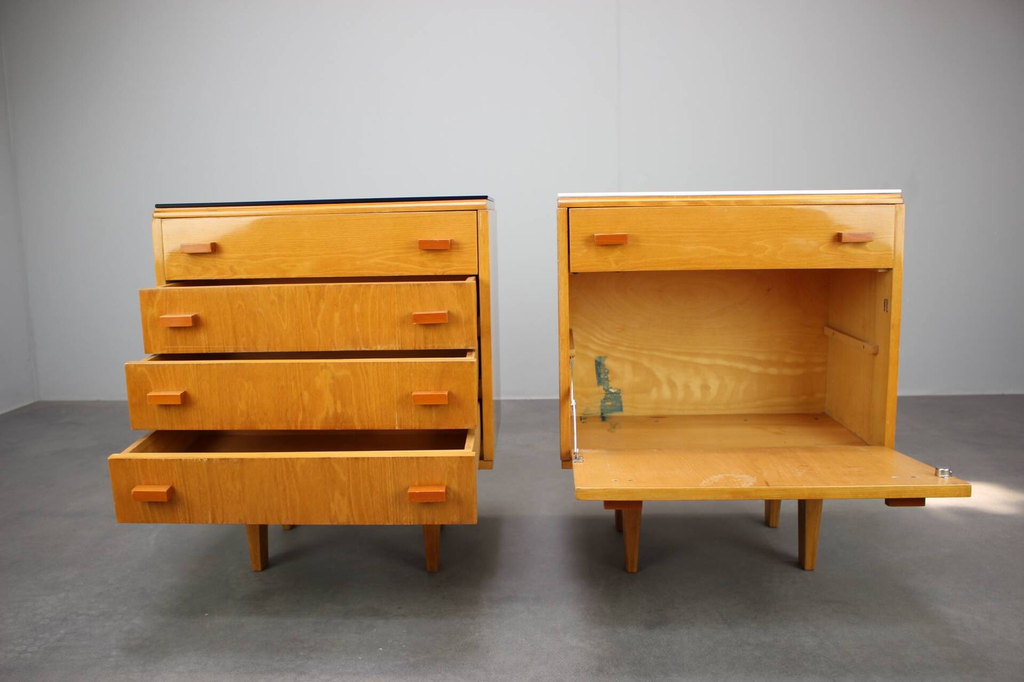 1960s František Mezulaník Mid-Century Maple Nightstands with Black and White Glass