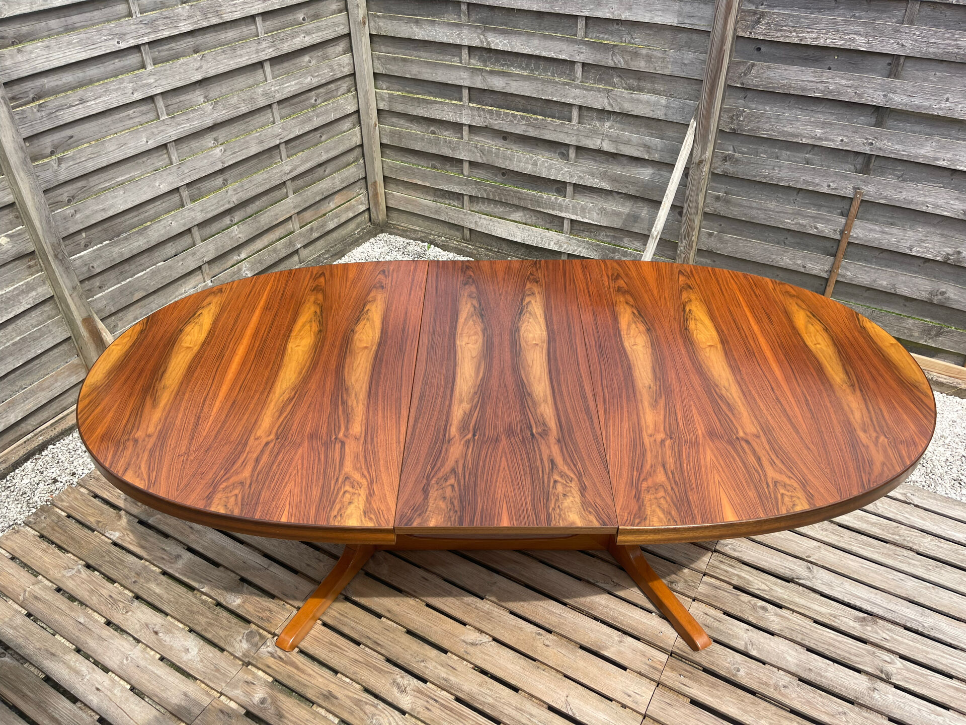 Oval table Baumann, two extensions, rosewood top.