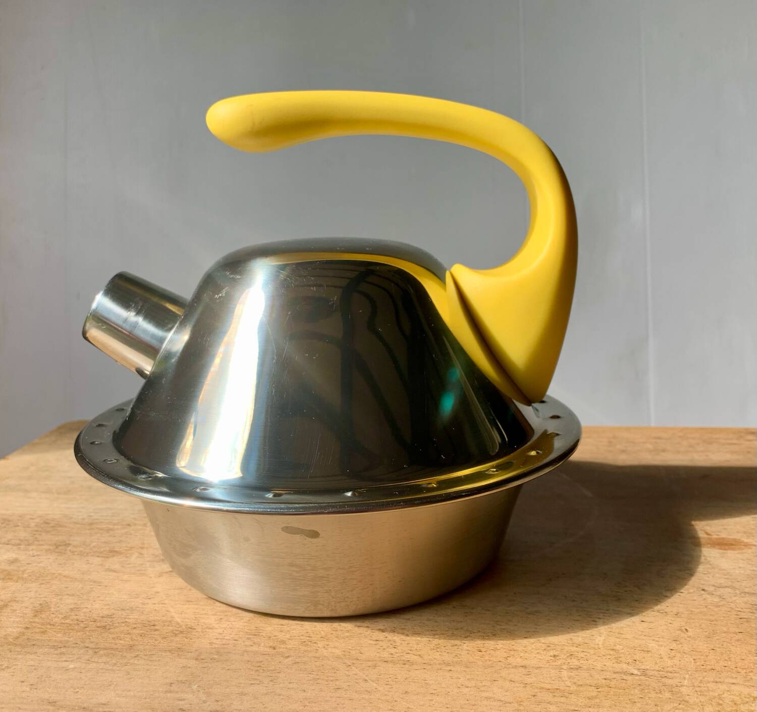 Vintage Ikea ufo kettle