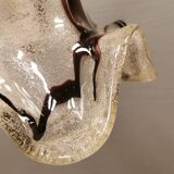 Immense lampe suspendue en verre suédoise, de la verrerie d'Örrefors avec un dessus en laiton.