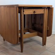 Table en pin massif Eero Aarnio