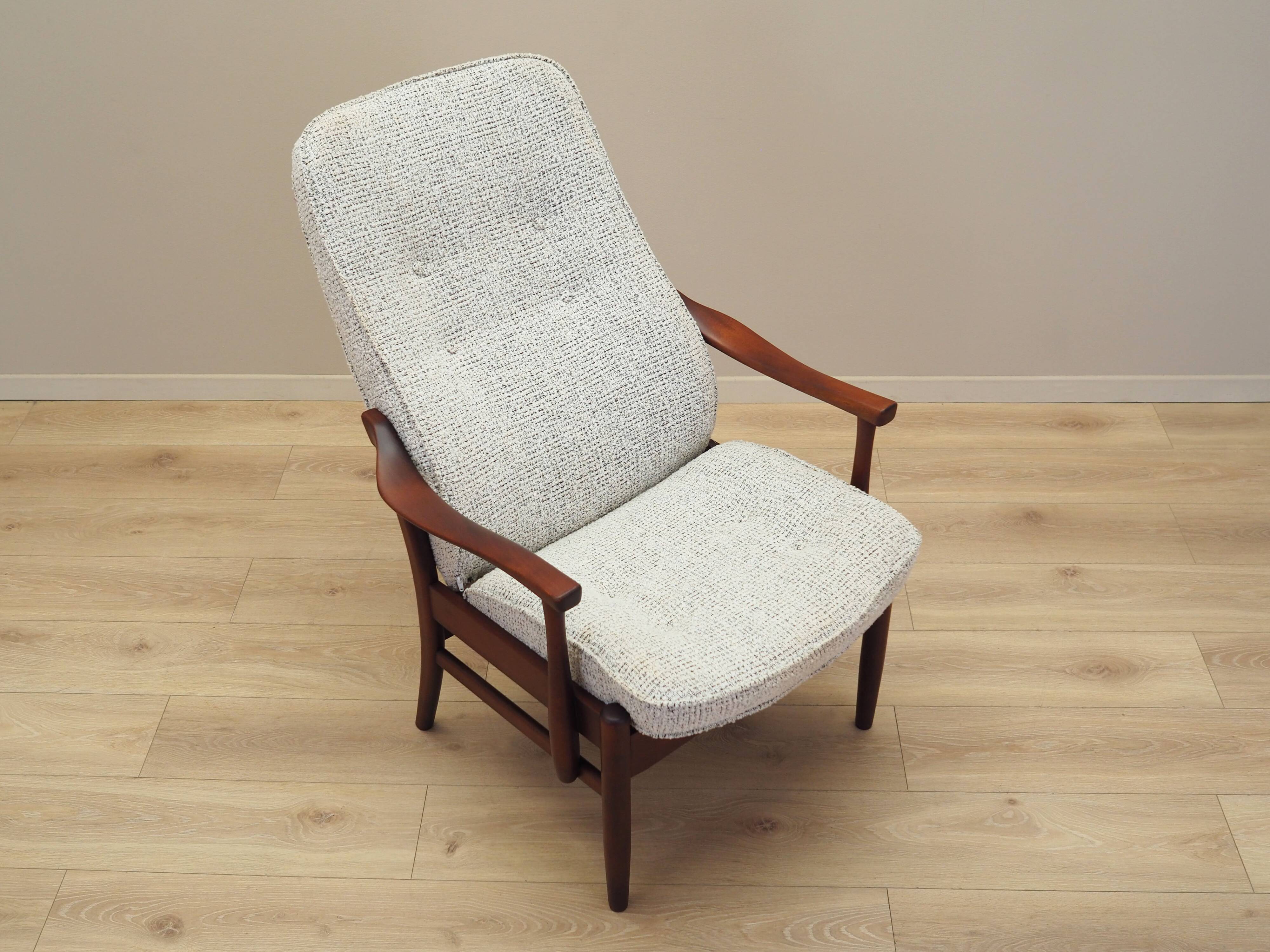 Fauteuil en hêtre, design danois, années 1970, fabrication : Farstrup Møbler