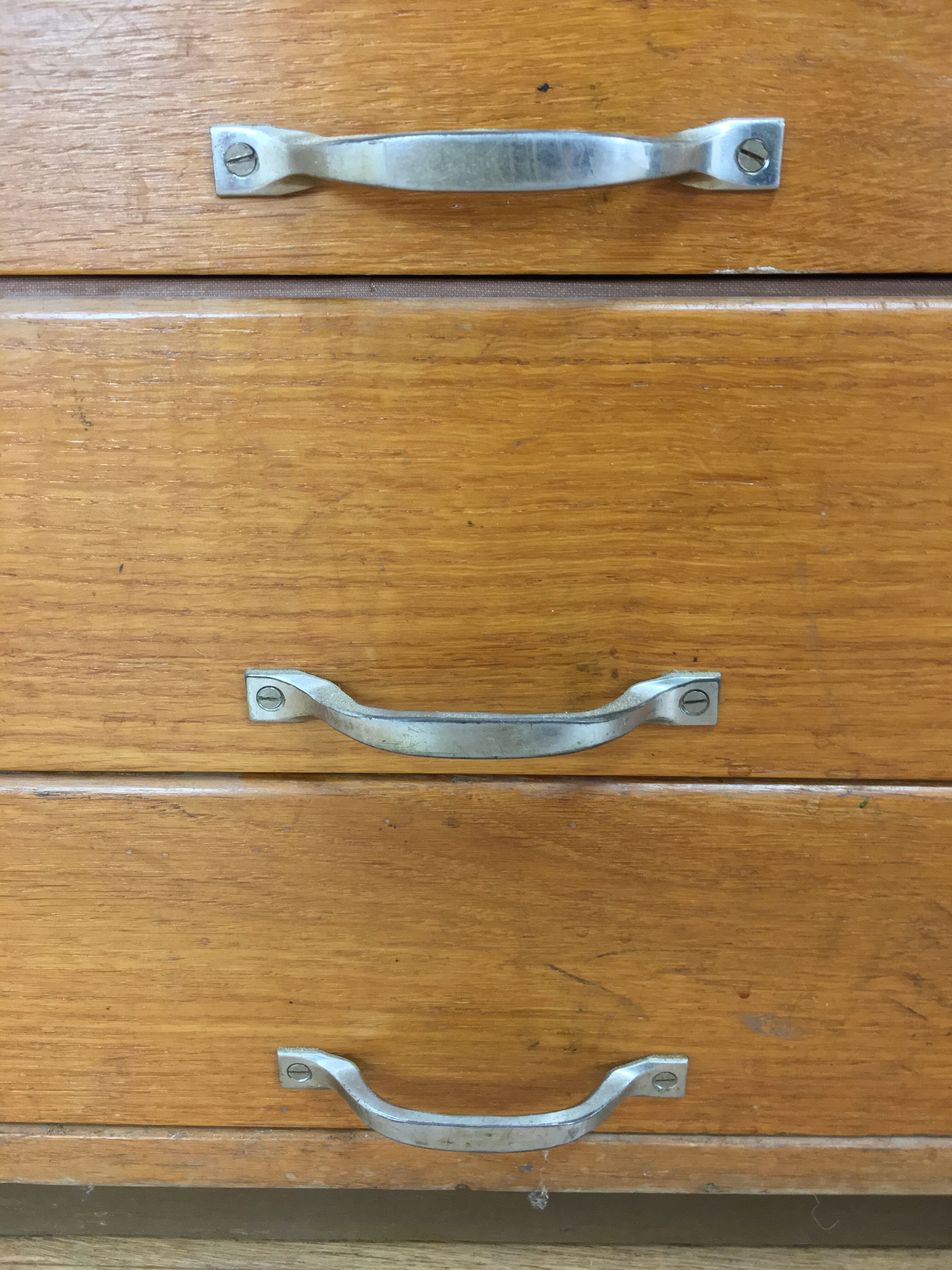 Craft furniture, drawer counter, oak