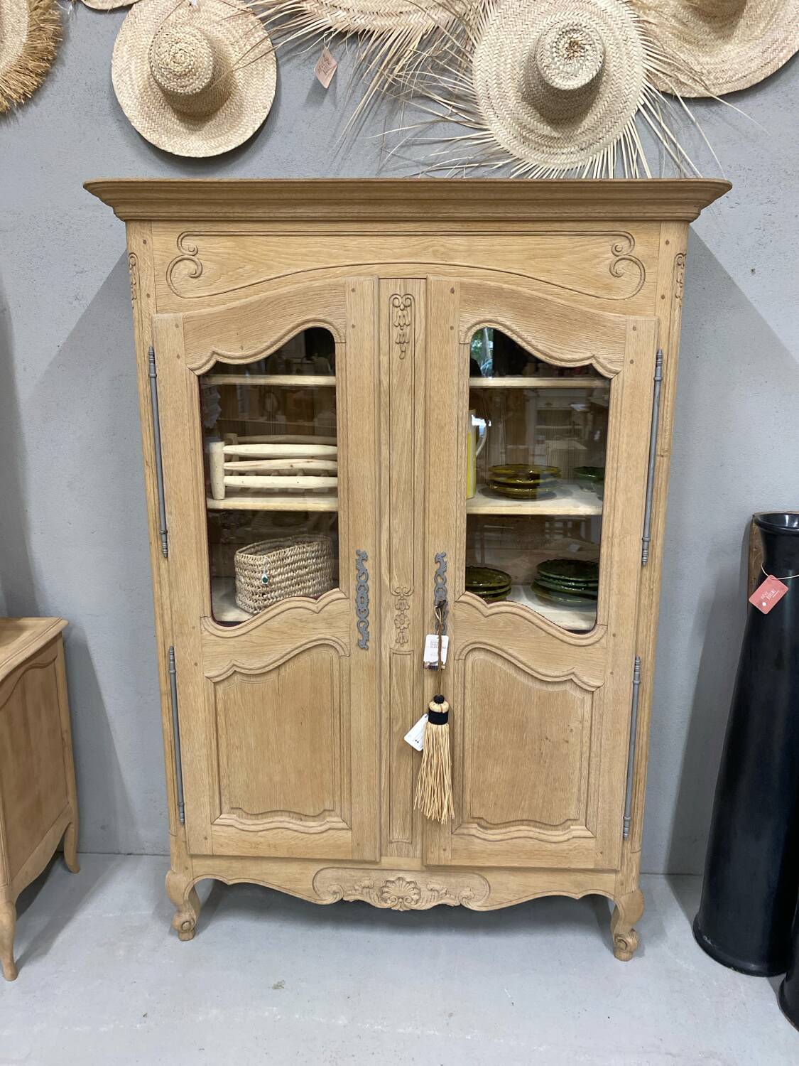 Louis XV bookcase in raw wood