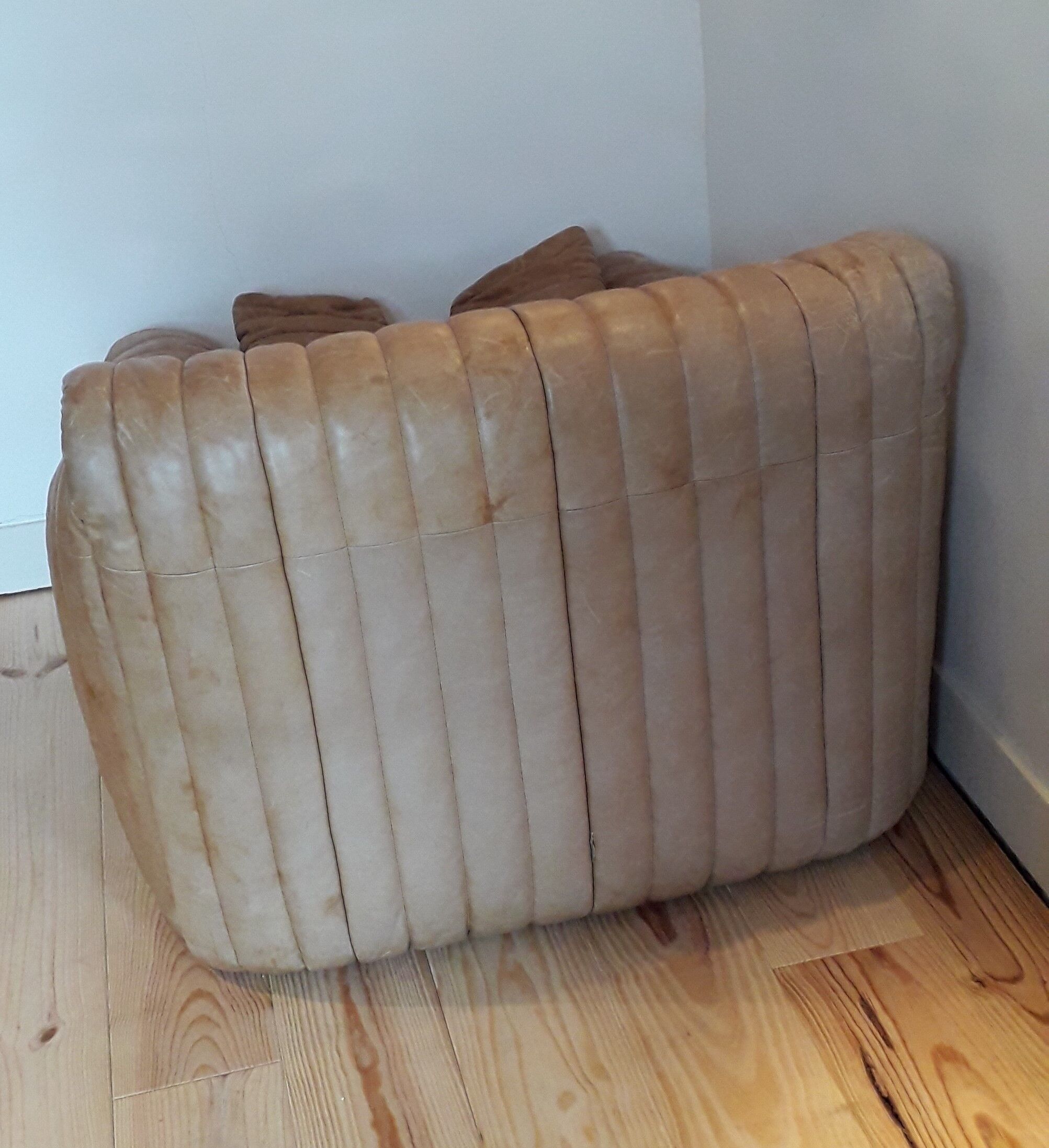 Cinna leather armchair 80