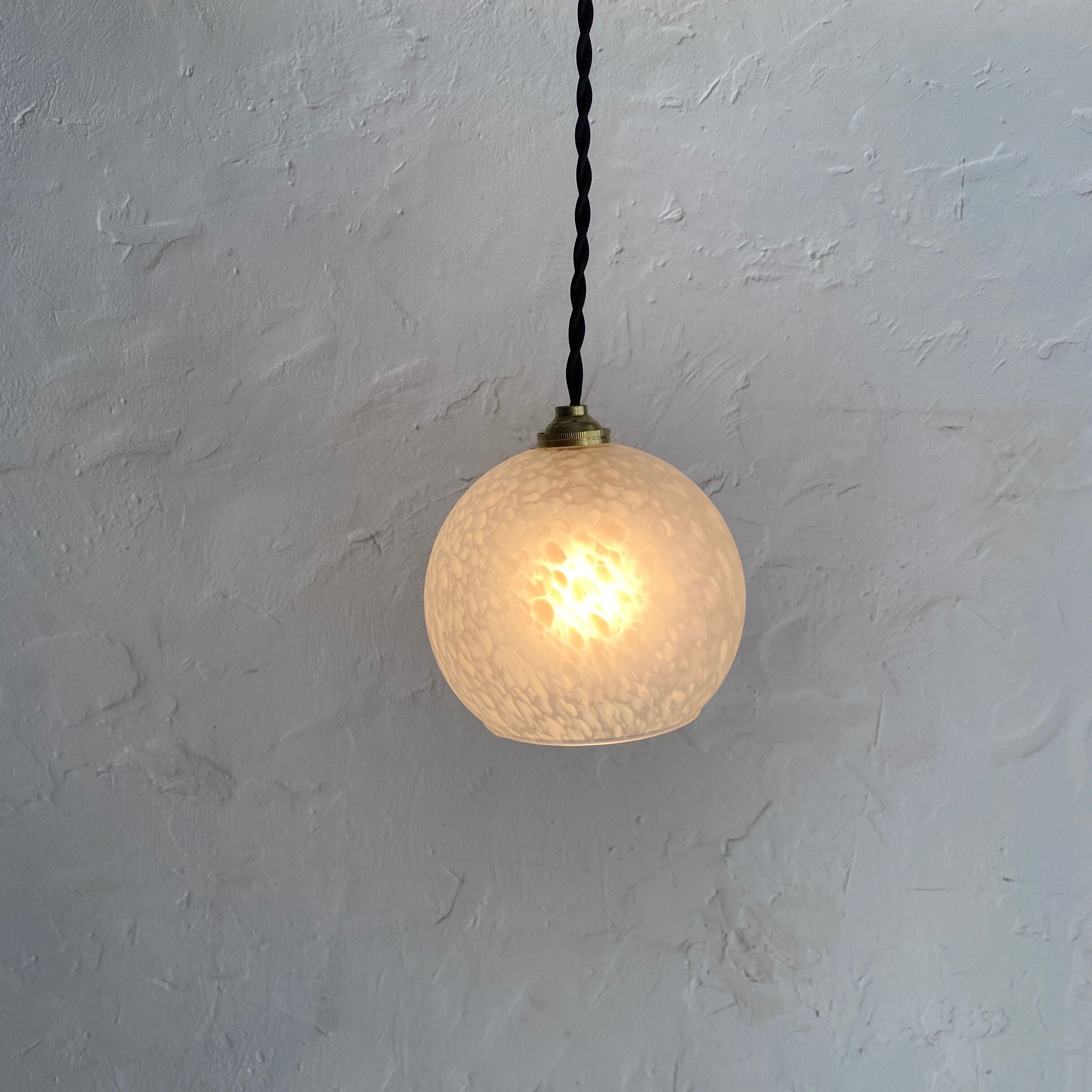 Lot 3 Clichy vintage glass hanging lamps