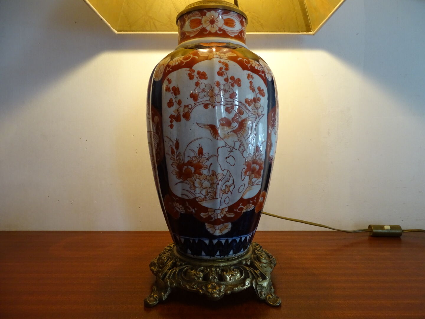 Faience lamp Imari XIXth foot bronze frame