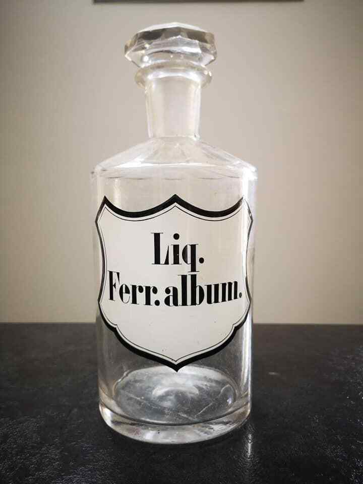 Old liq.ferr.album bottle 1900
