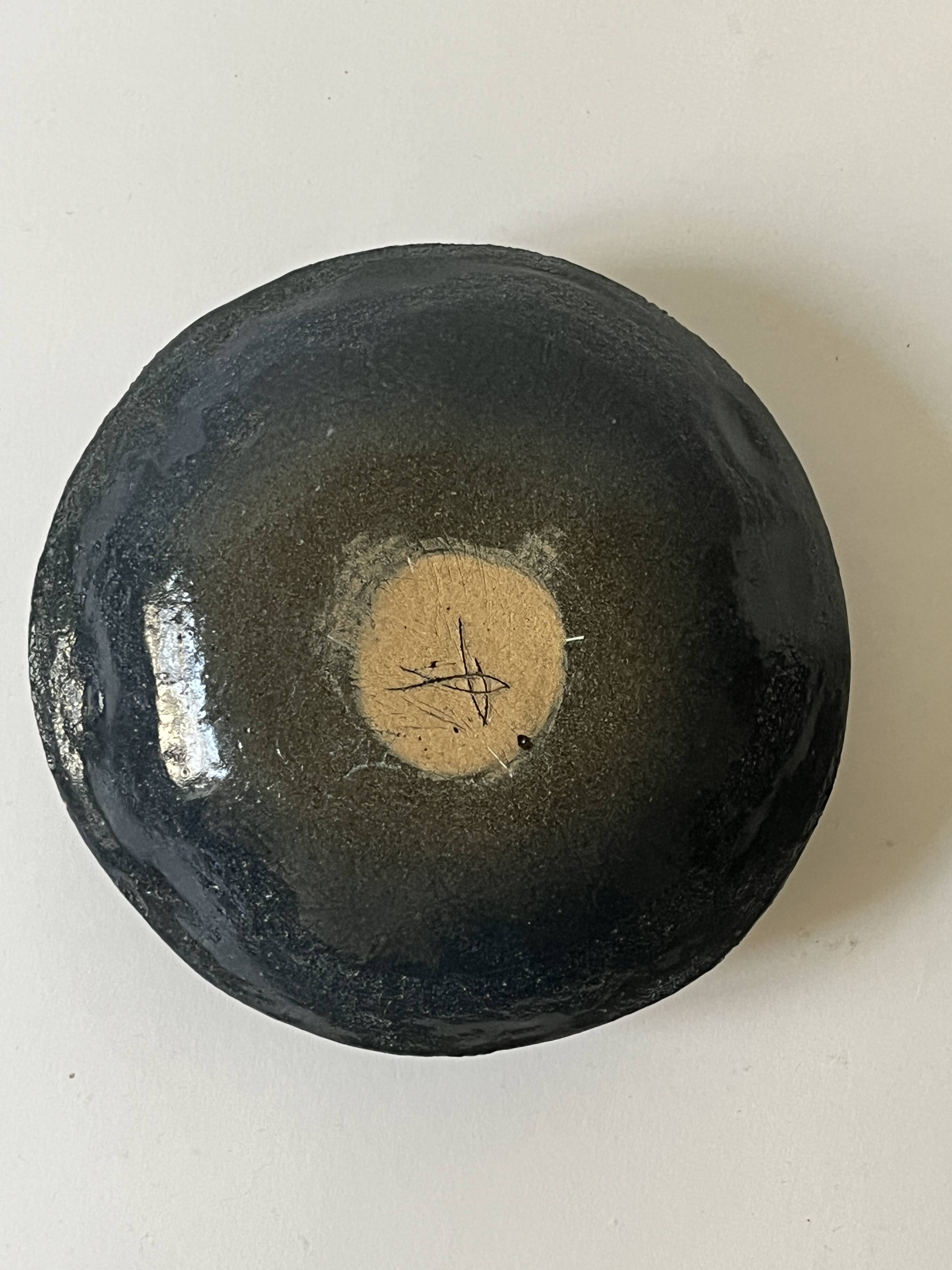 Large handmade spinning top vase in glazed ceramic and signed circa 1950