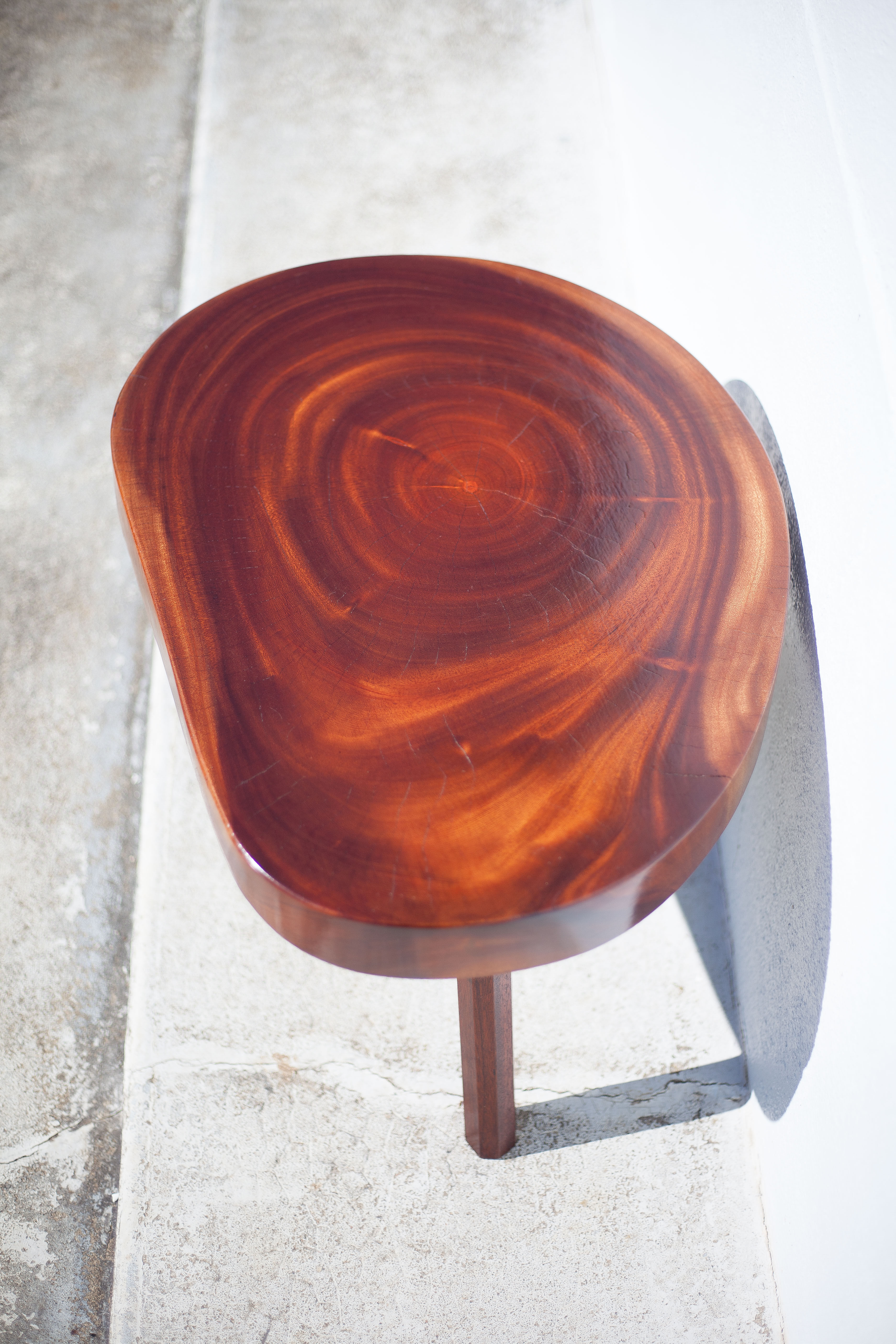 Wood coffee table, tripod table, thick wood table, living room table, brutalist, design, furniture