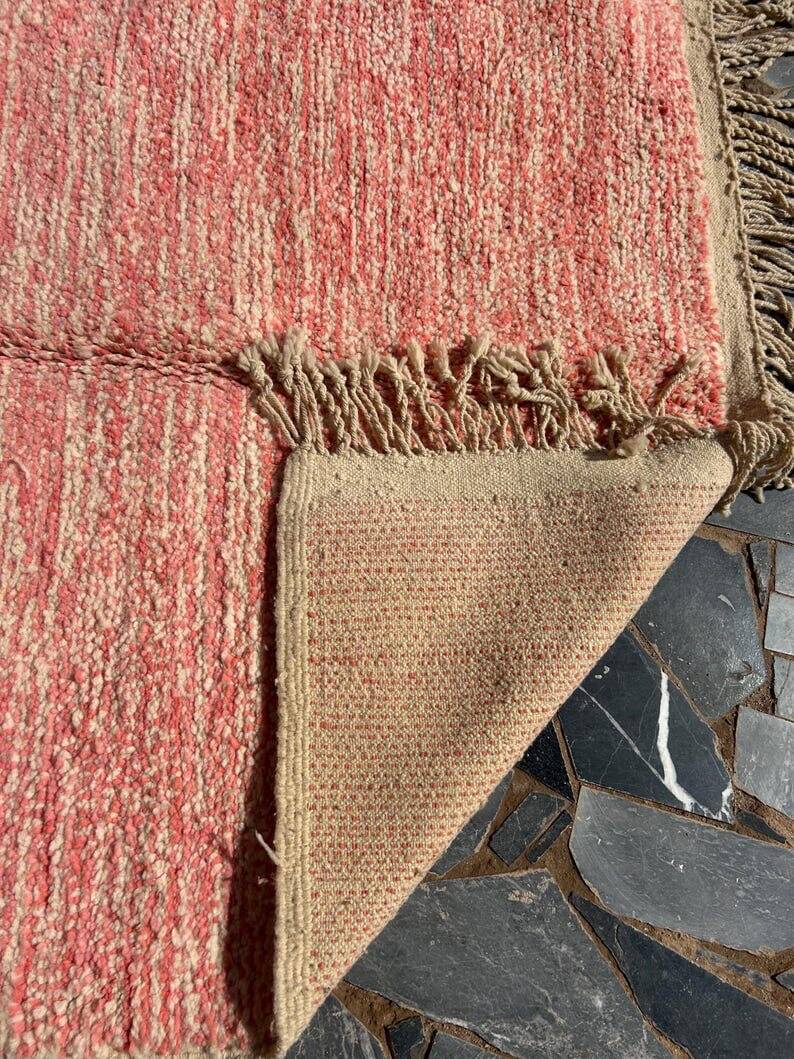 Handmade Beni Ouraine Berber rug, size 150 x 250 cm