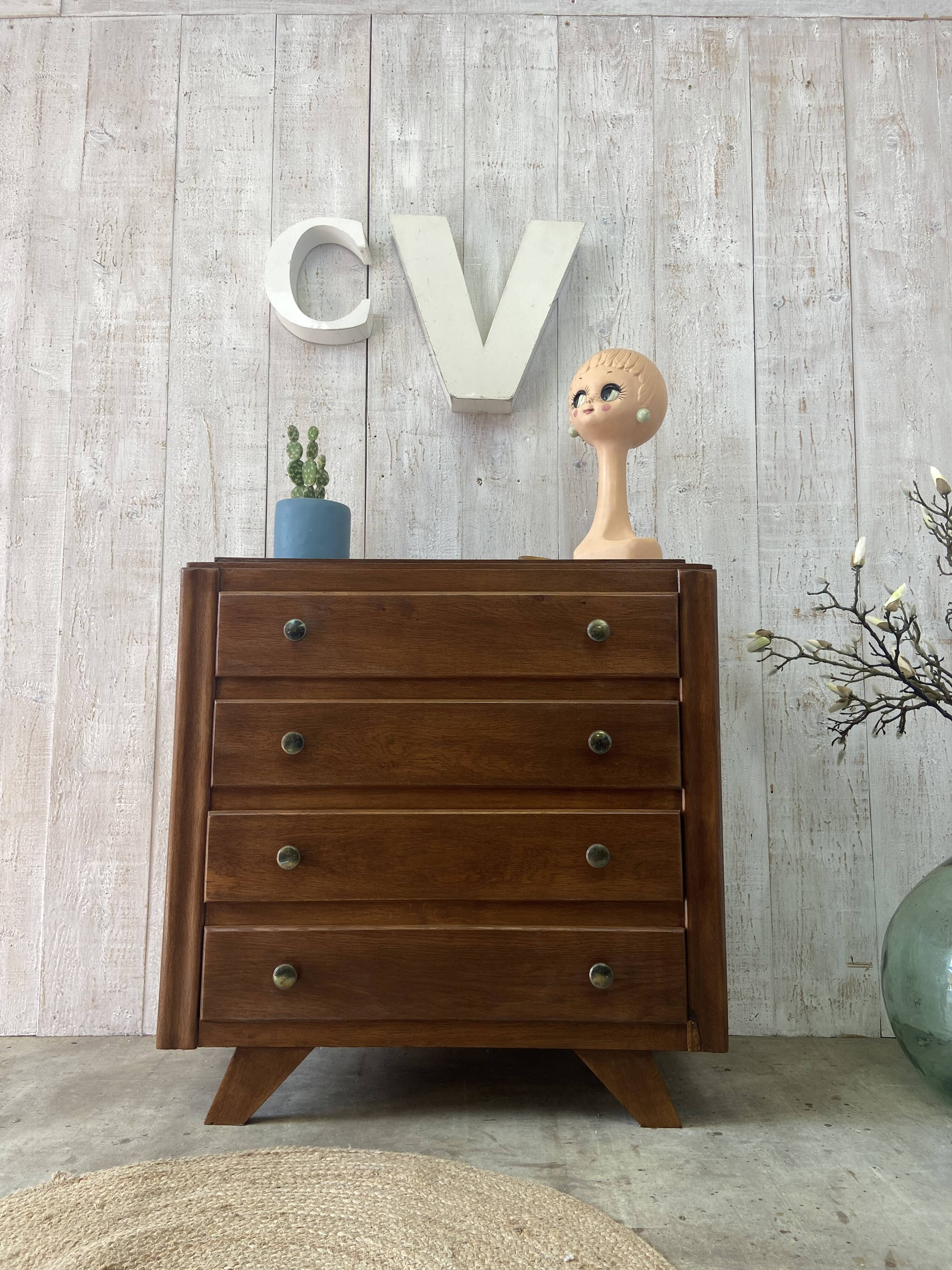 Commode vintage