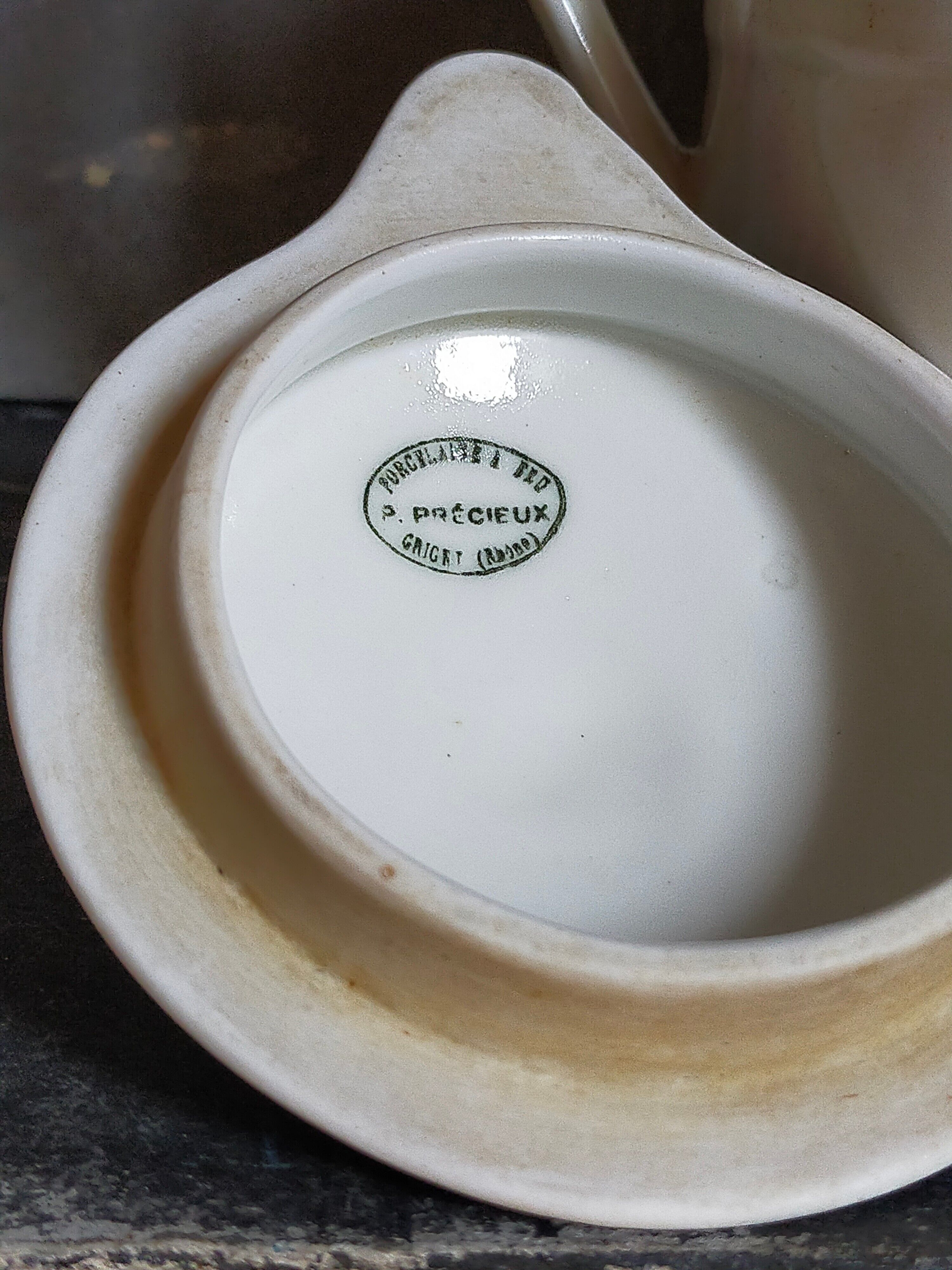 Covered pitcher in porcelain fire of Grigny XIXth stamped P.Precious