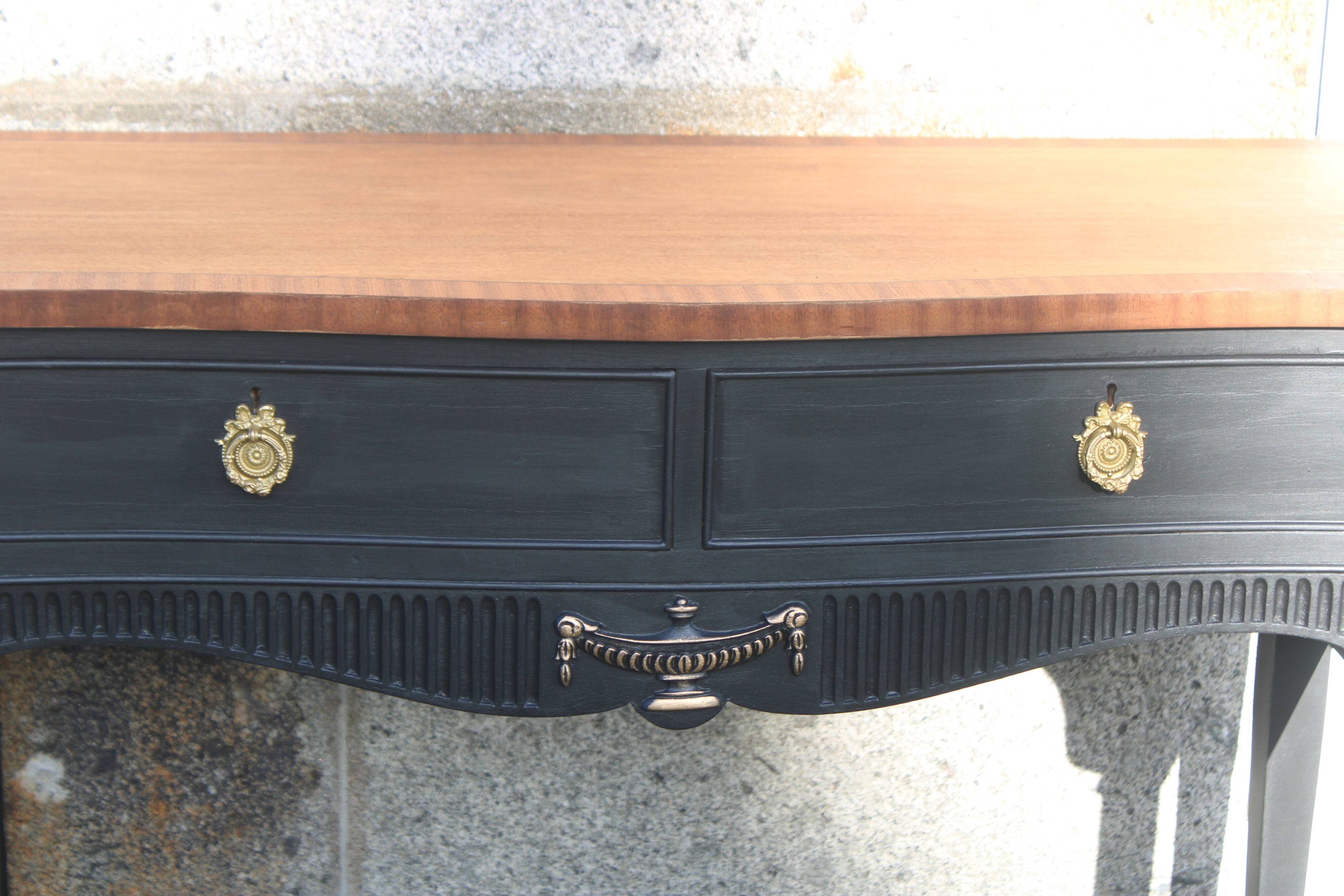 Restored antique console – Haussmannian elegance & velvet finish