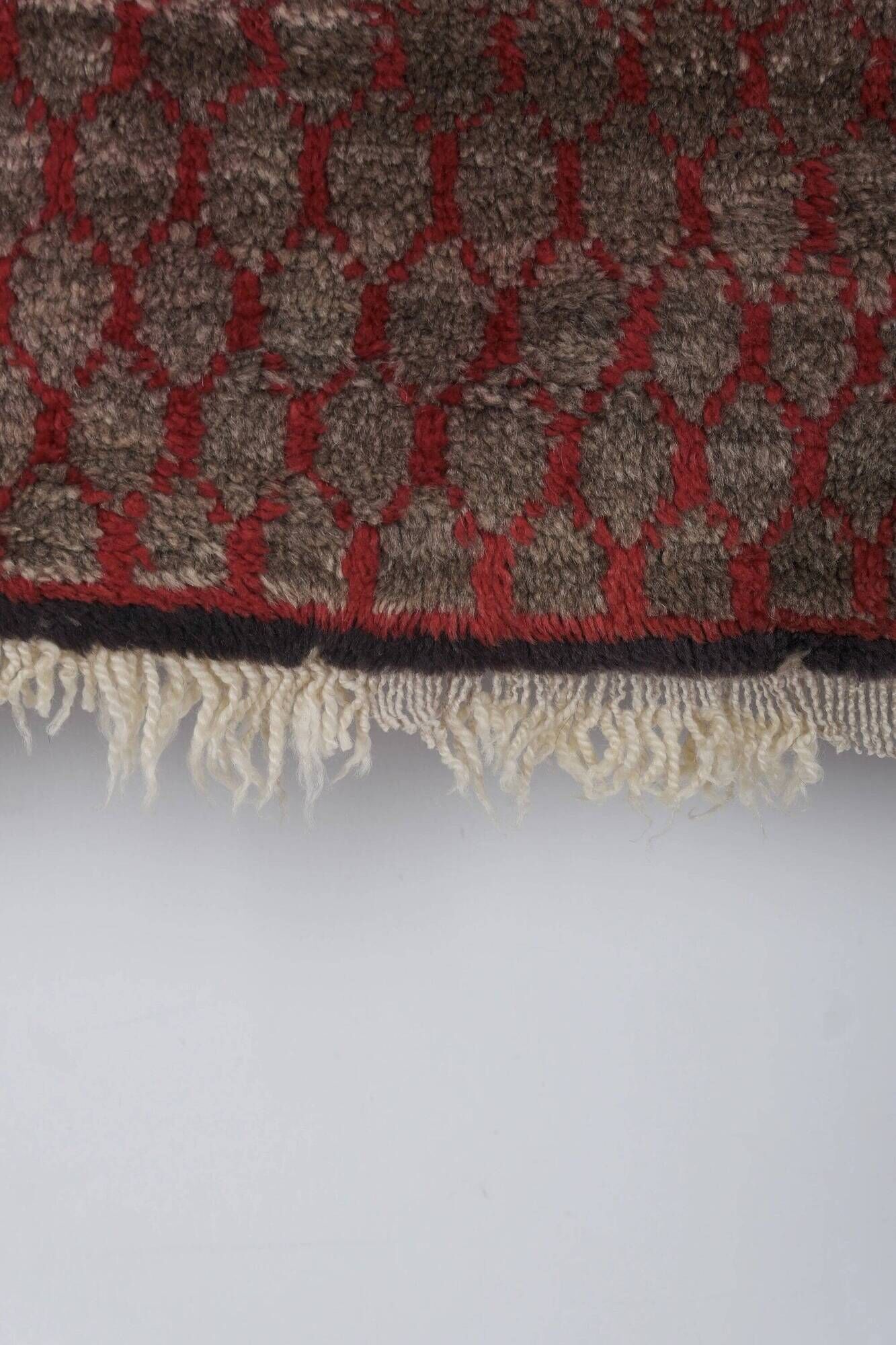 Tapis turc vintage fait main 106x180 cm