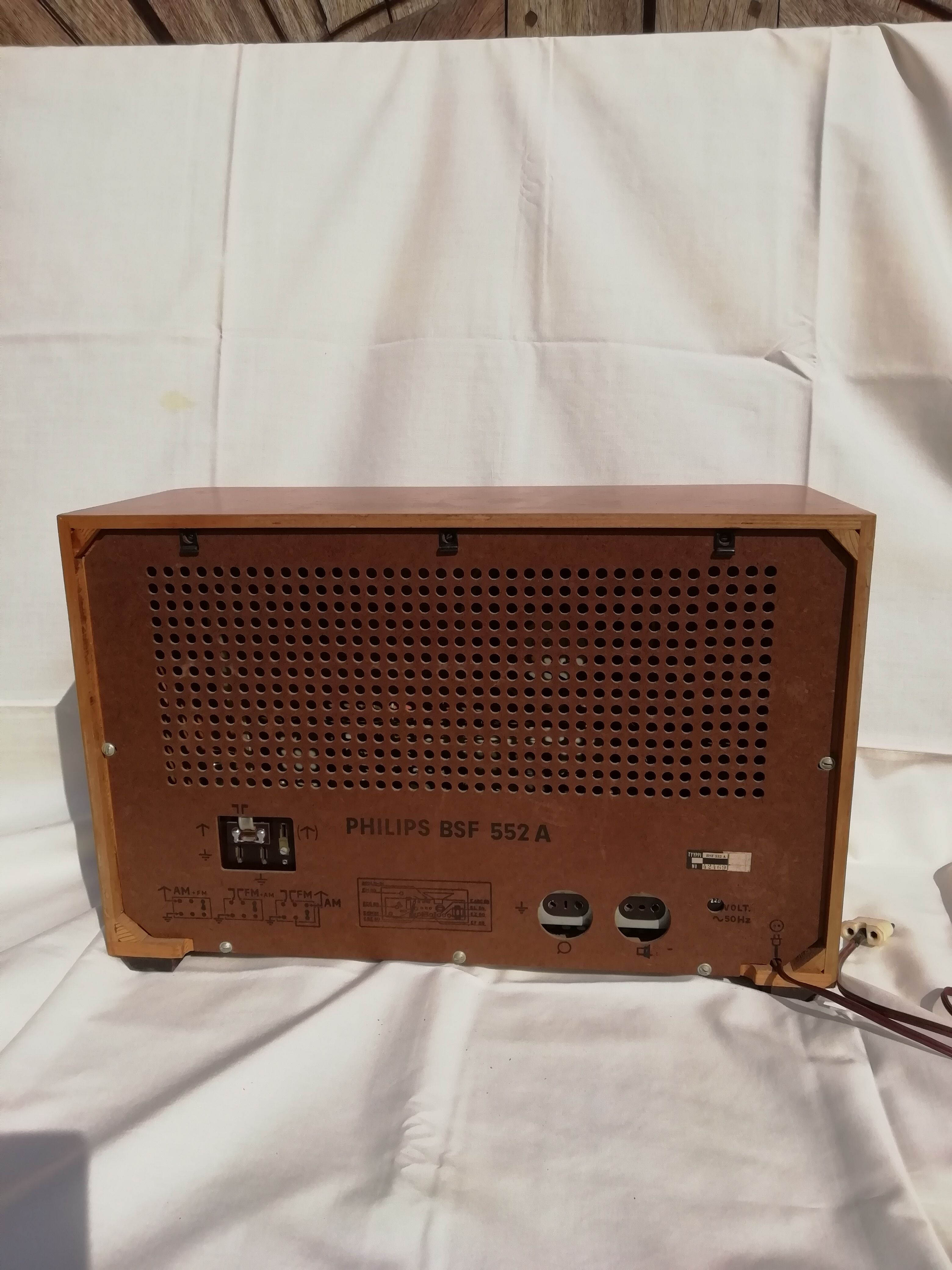 Vintage radio station, Philips