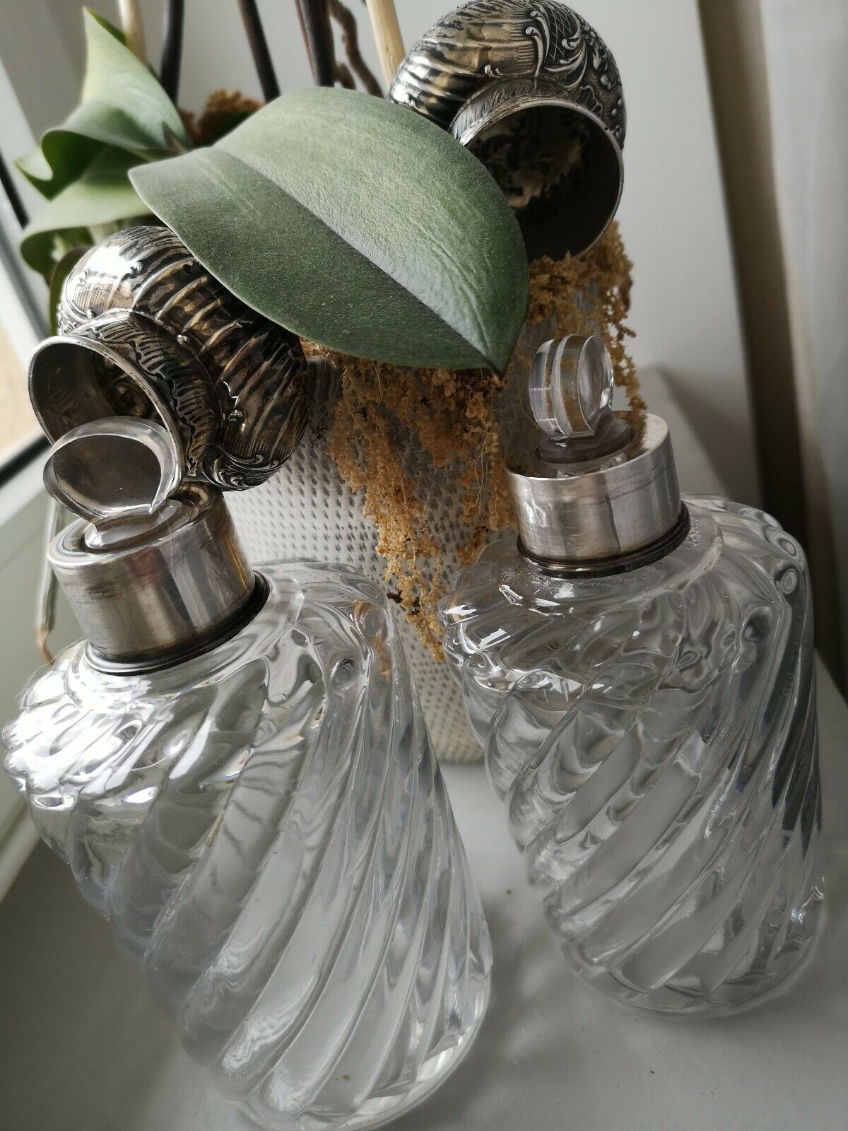 Lot of 2 crystal bottles model bamboo solid silver cap