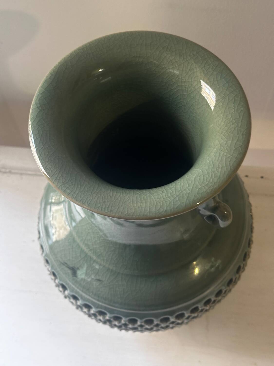 Celadon vase with openwork cranes H 29 cm