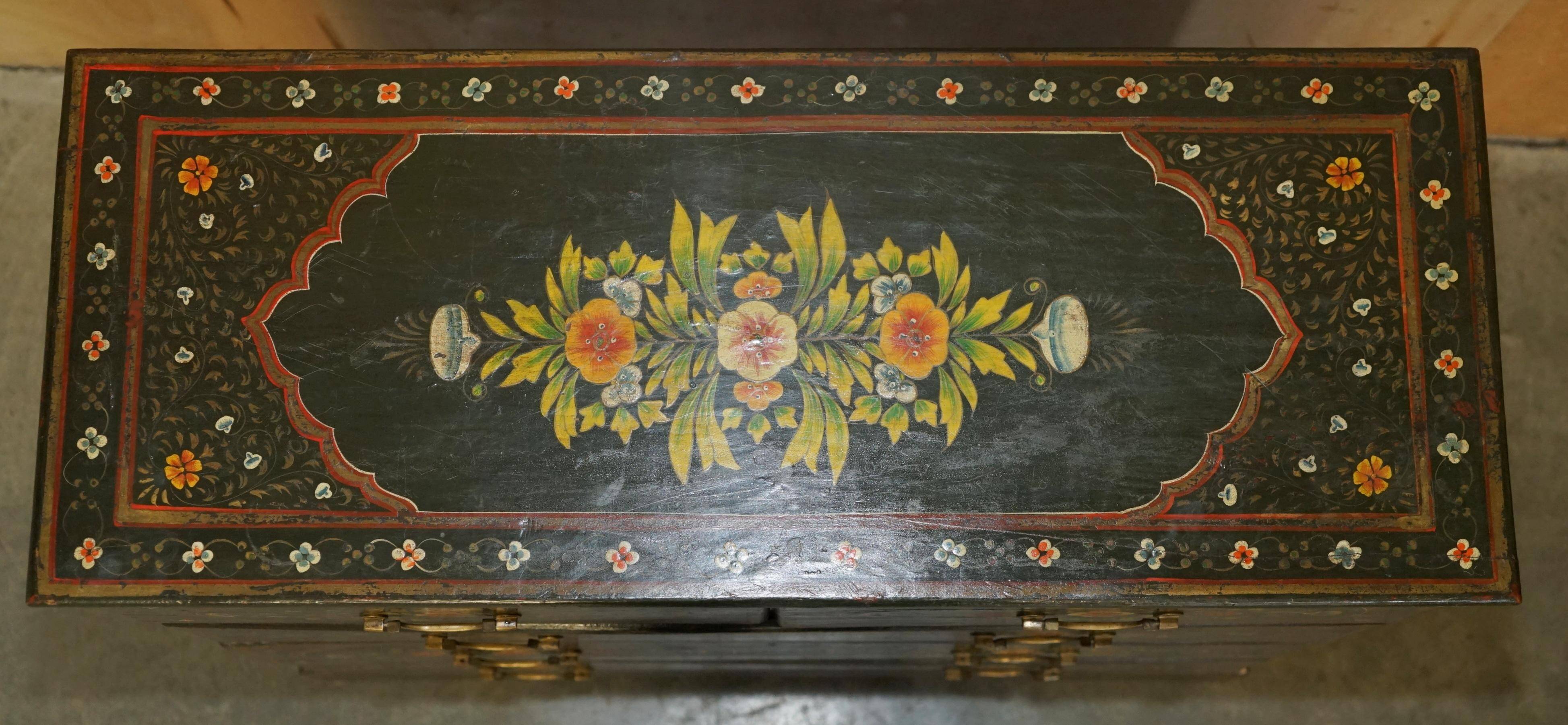 Antique Swedish commode hand-painted, two drawers out of three.