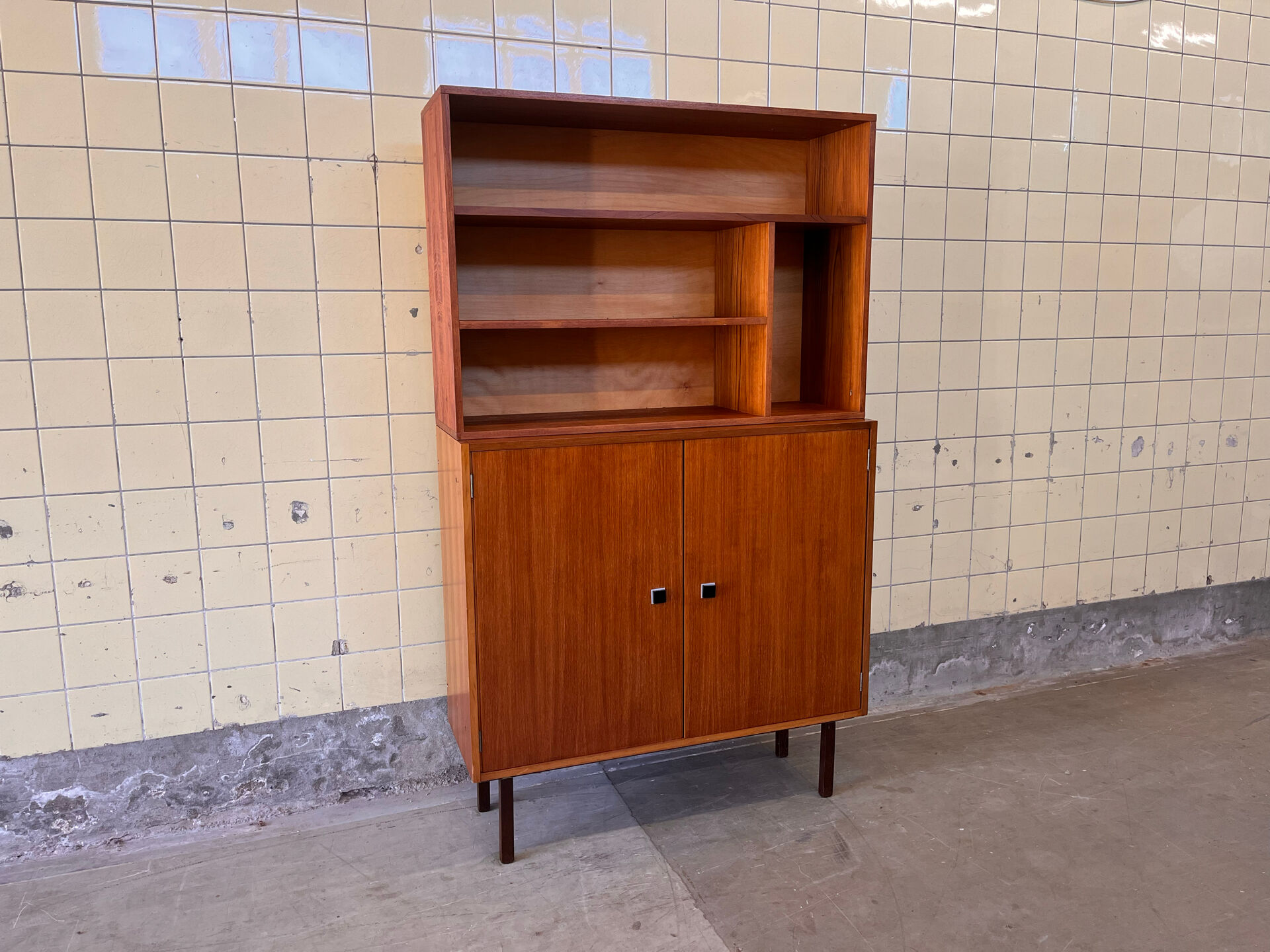 Combineurop bookcase