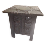 Table indienne en bois sculpté, XXème siècle