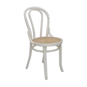 Chair canned