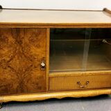 Cabinet, display