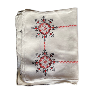 Set of 6 cotton embroidered placemats