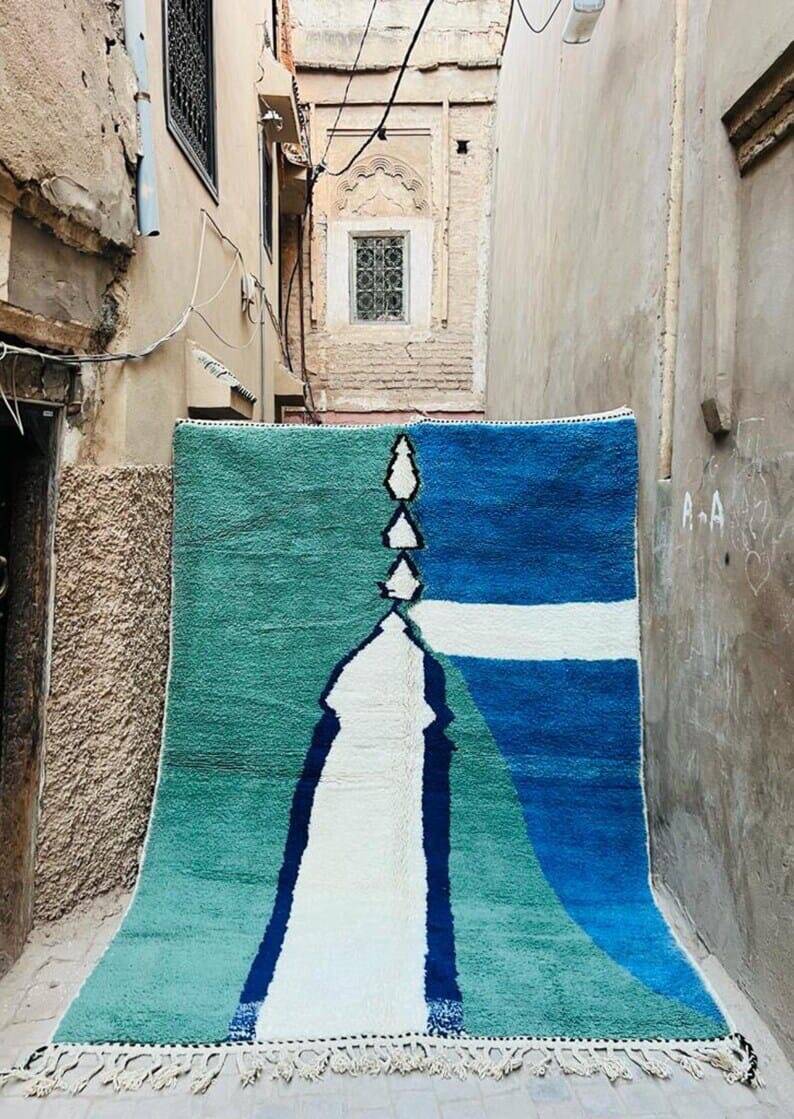 Handmade Moroccan Berber rug size 145 x 255 cm