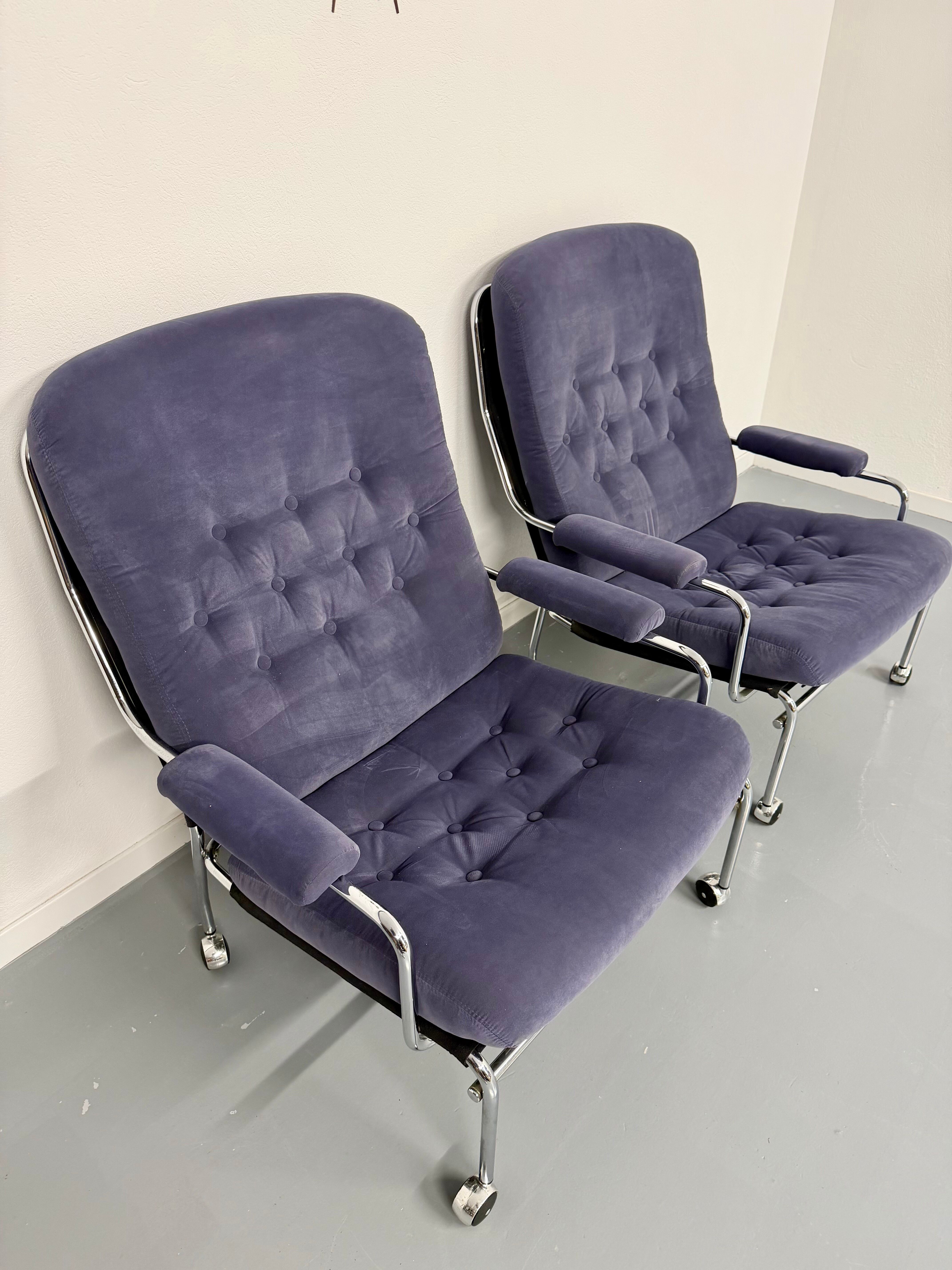 Paire de fauteuils lounge roulette design scandinave Bruno Mathsson