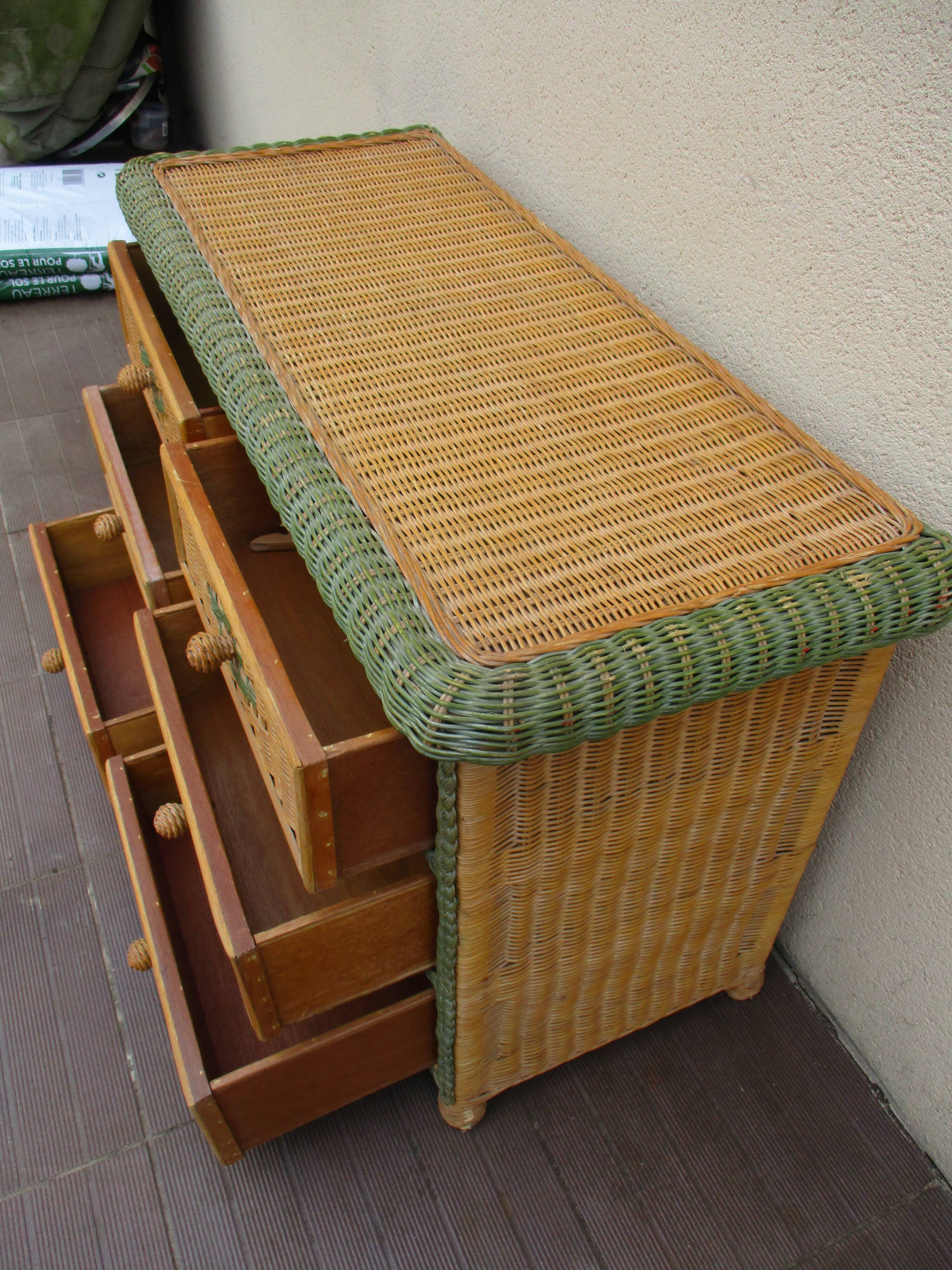 Rattan and wicker chest 80s
