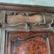 Antique coat rack in solid walnut and walnut burl from the 19th century.
