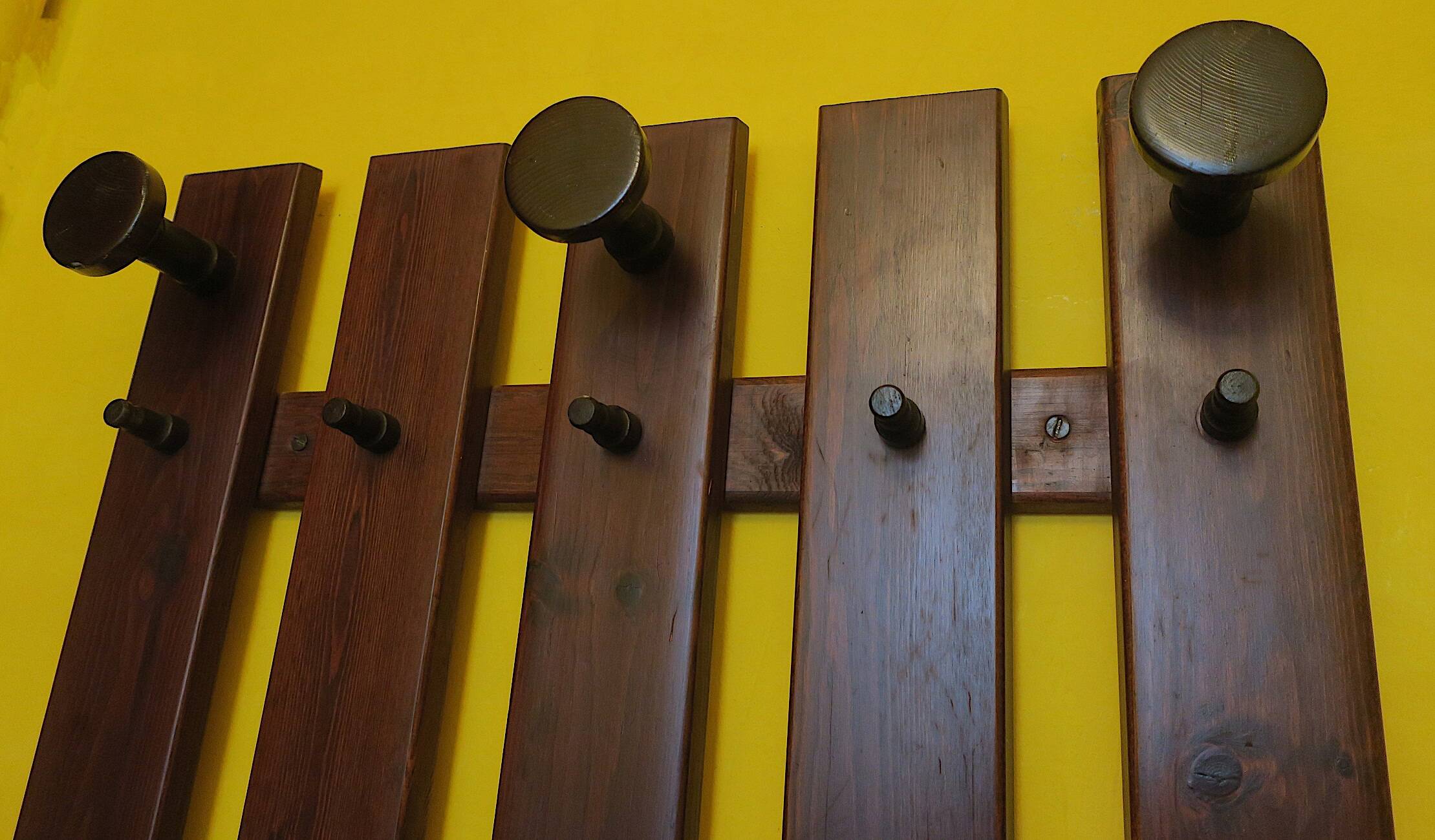 Mid century wall mounted coat and hat rack, 1960s