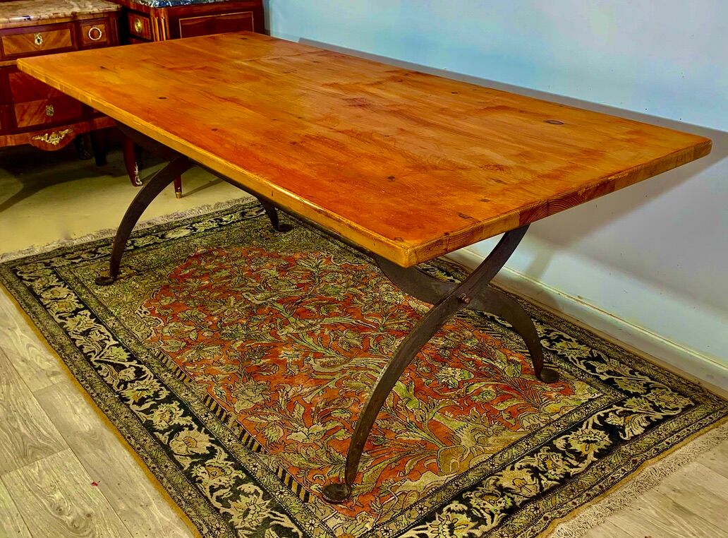 Rectangular wooden table, legs and spacer in hammered ironwork, 60s