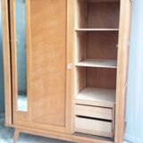 Vintage 2-door and mirror cabinet