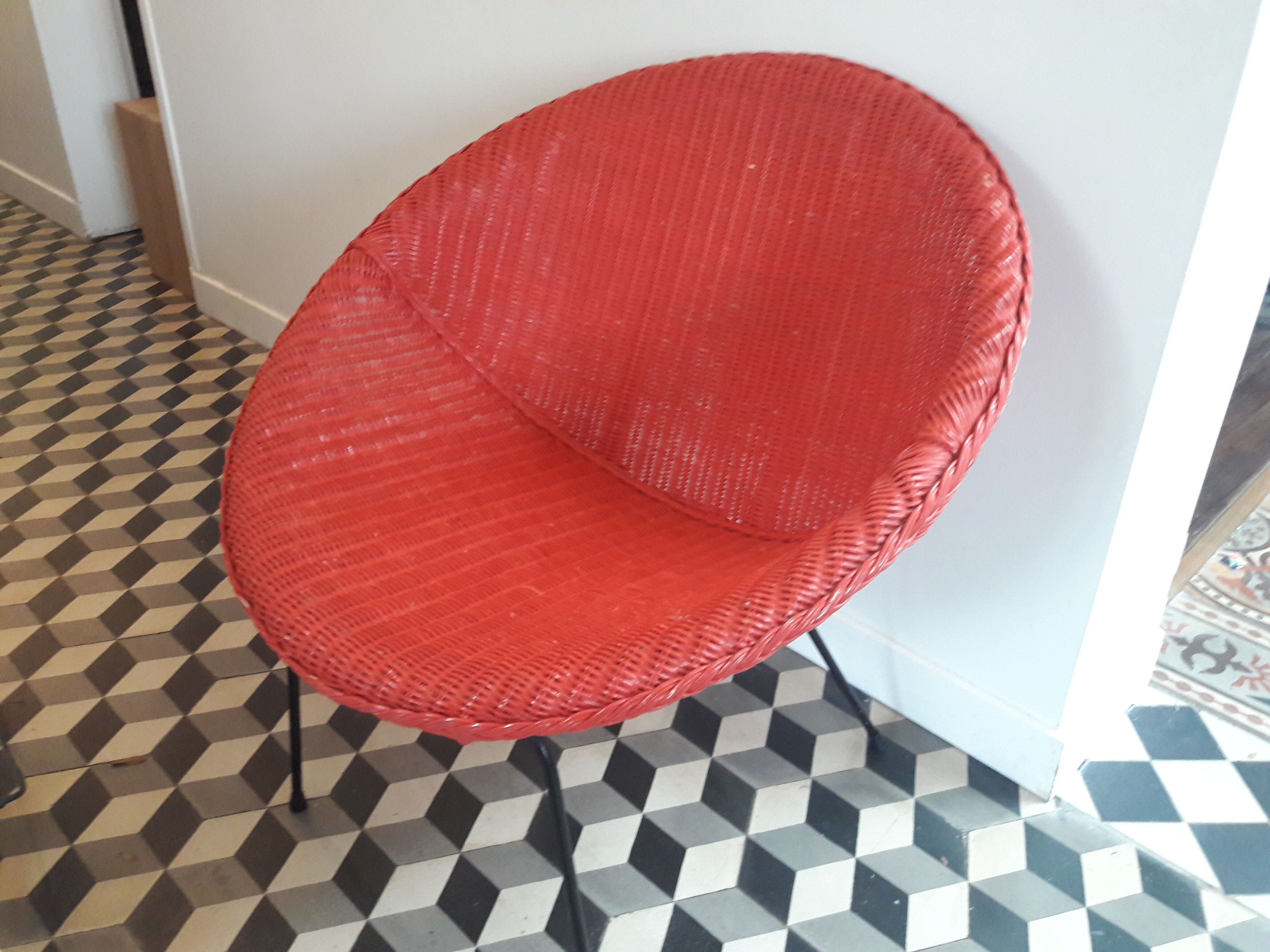 Armchair basket red vintage style frame metal seat wicker rattan scoubidou