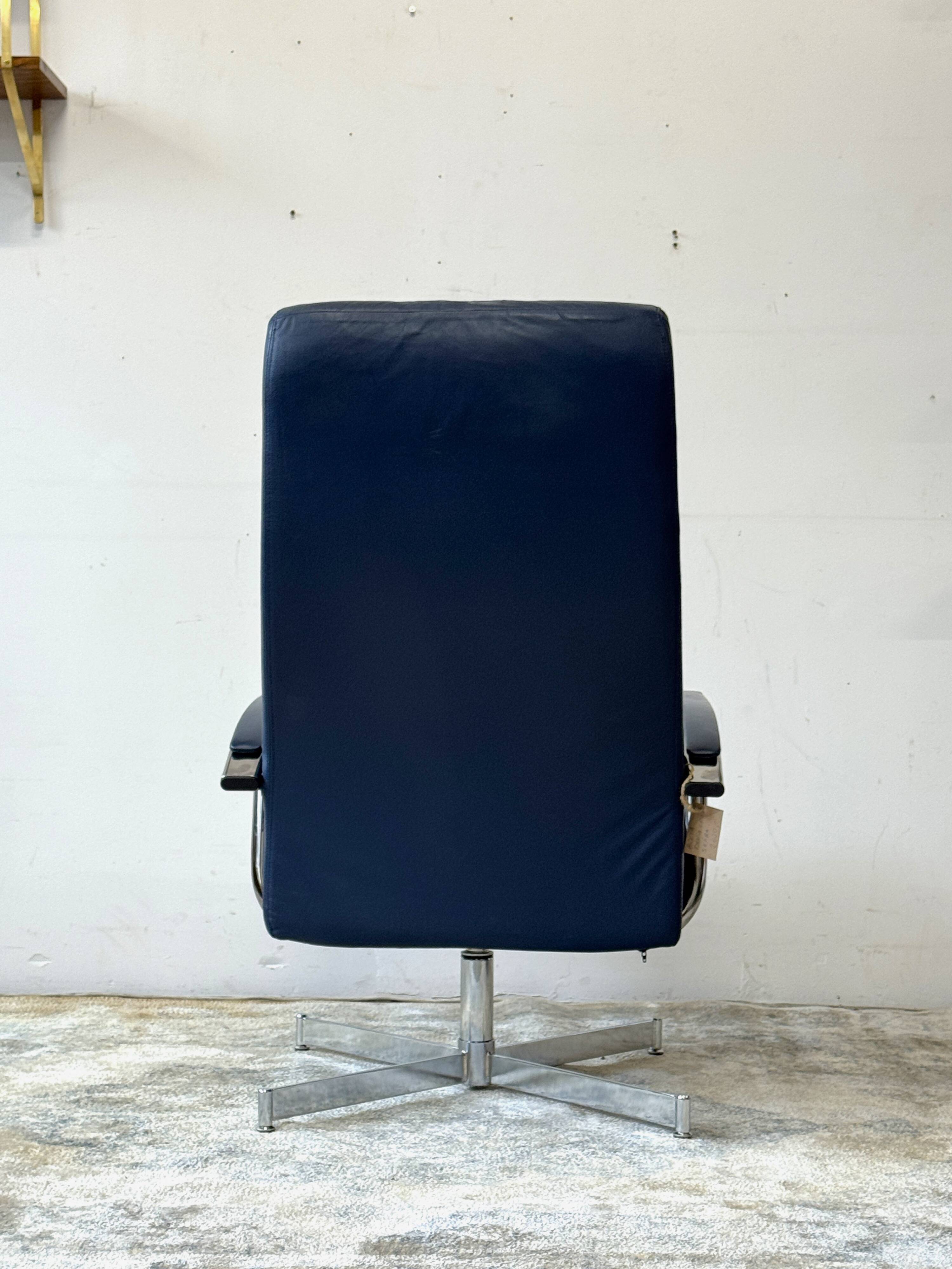 Swivel Lounge Chair, Bolia, Denmark, 1970s, mid-century, vintage