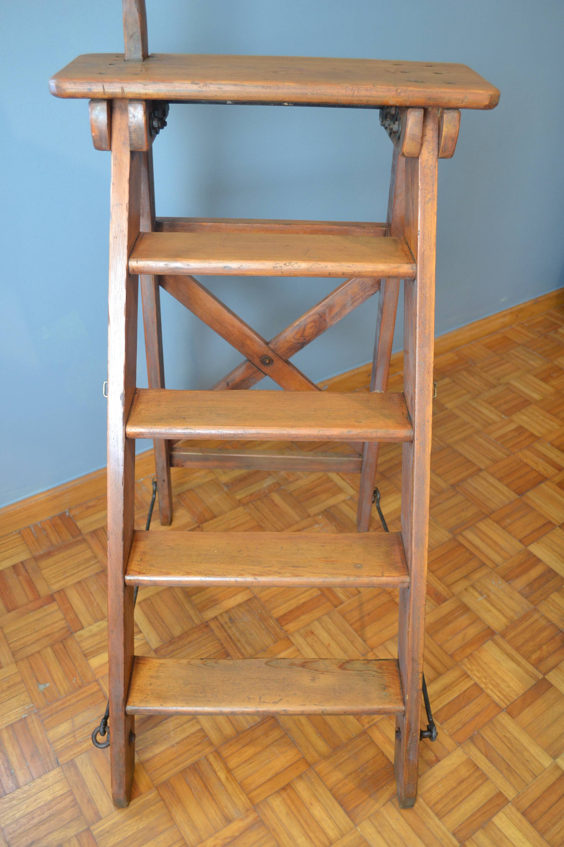 library stepladder