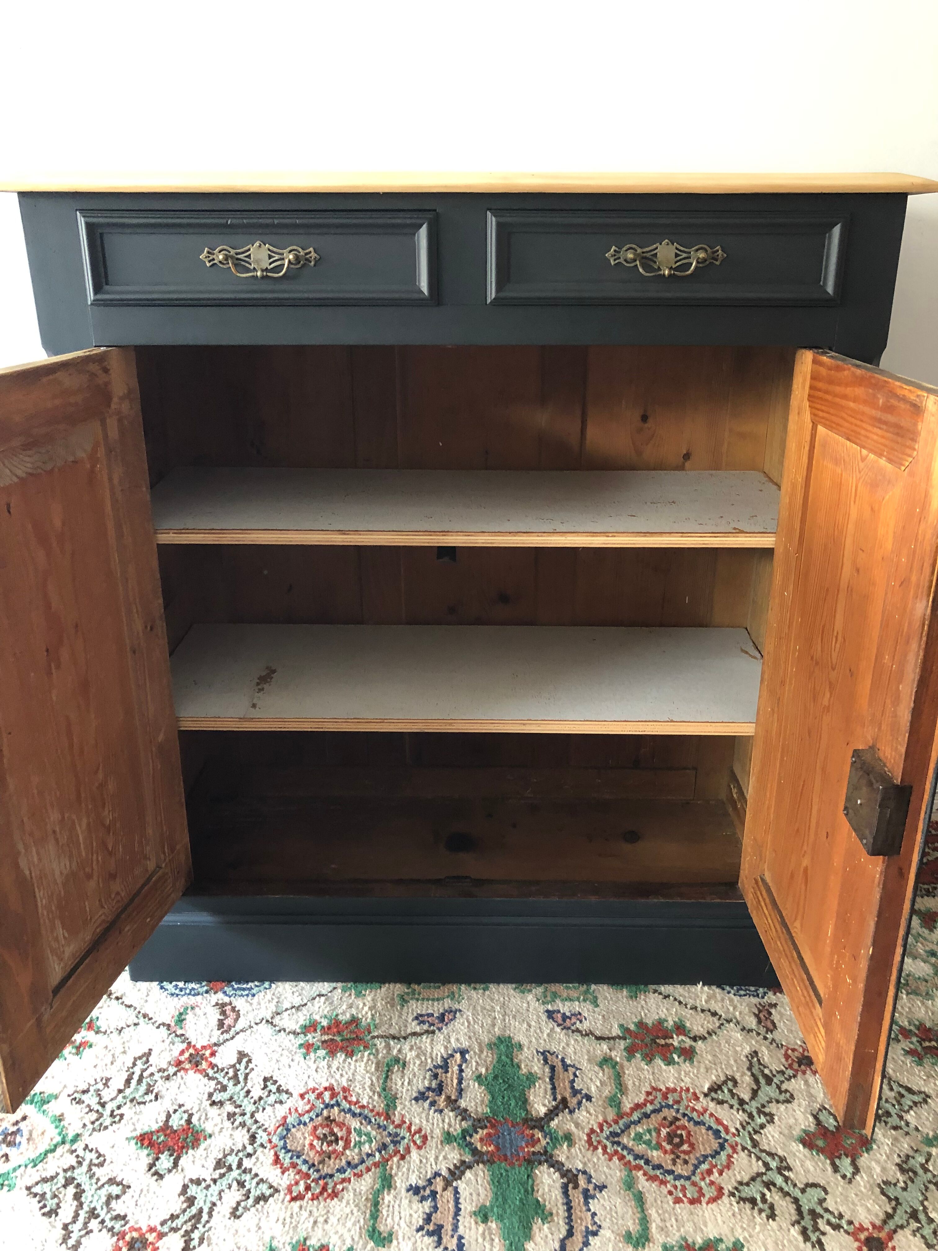Parisian sideboard in solid oak