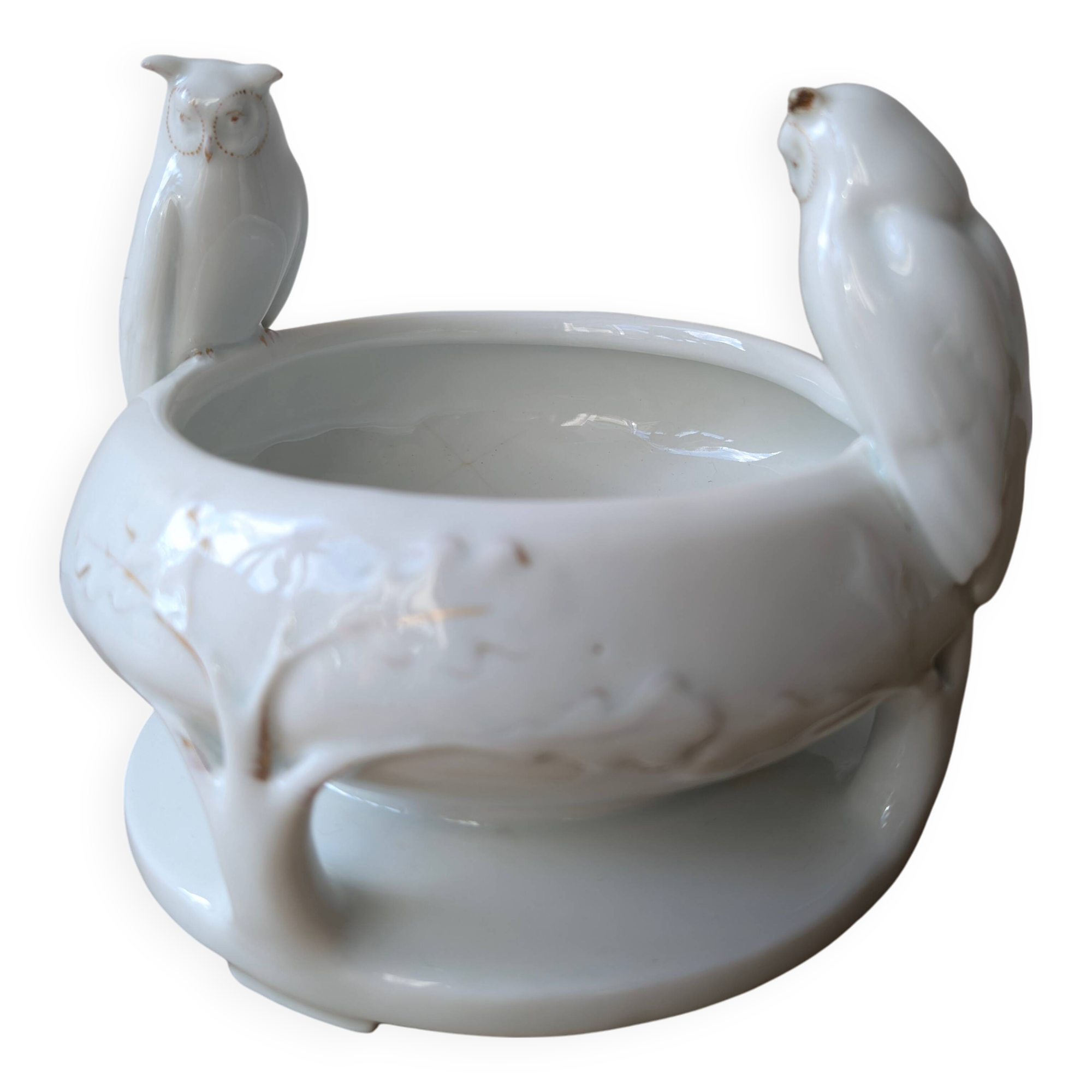 Porcelain cup