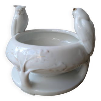 Porcelain cup