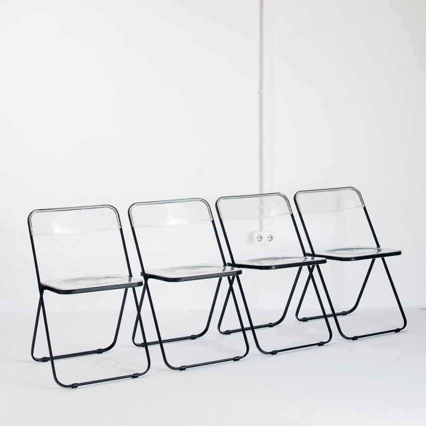 Set of 4 vintage folding chairs published by Stua, Spain 1980.