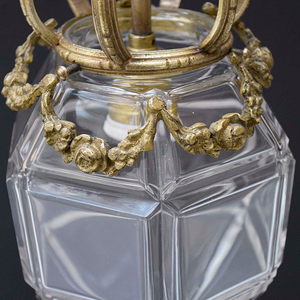 Lantern conical gilded beveled faceted glass old white XIXth